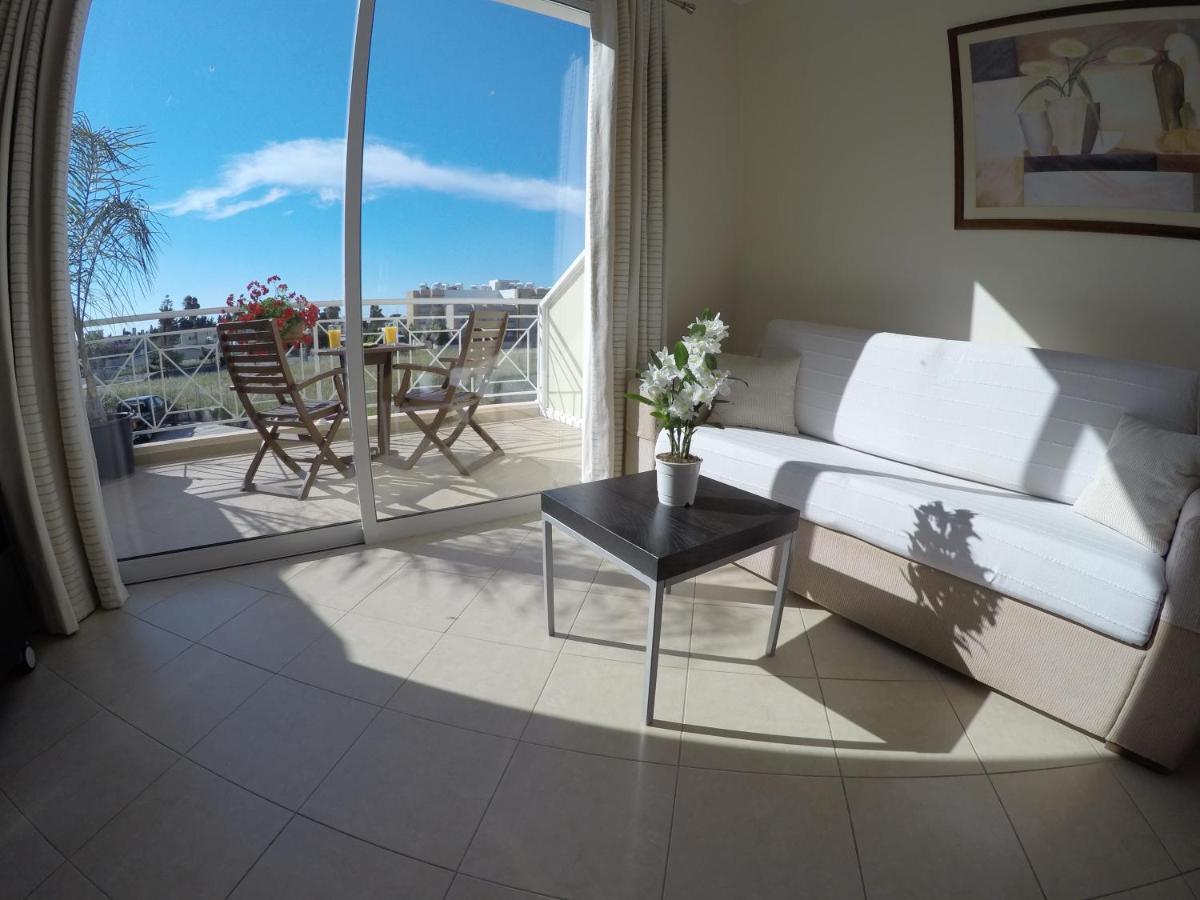 Kato Paphos Suites Kültér fotó