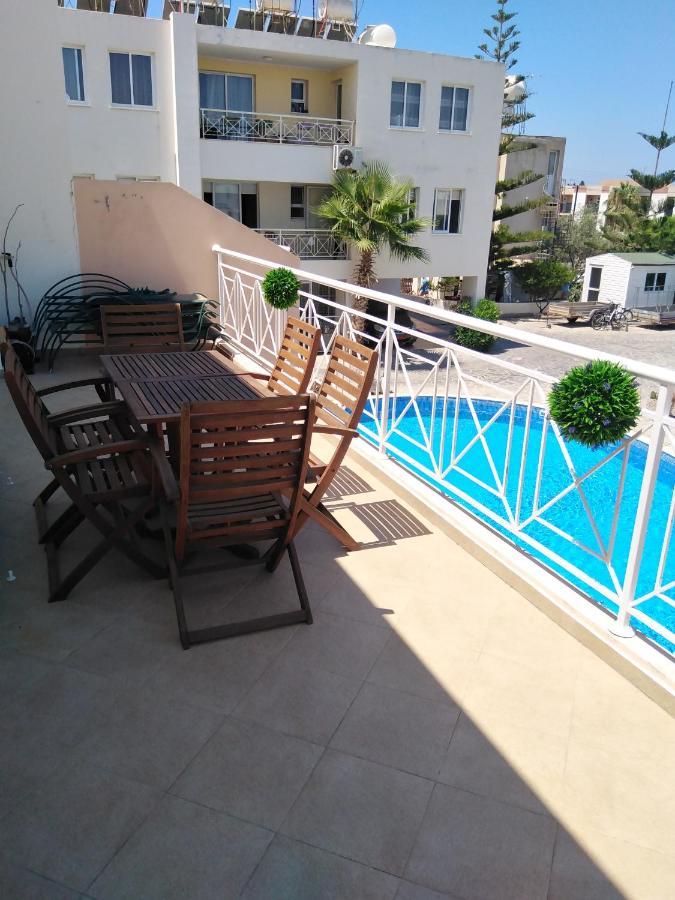 Kato Paphos Suites Kültér fotó