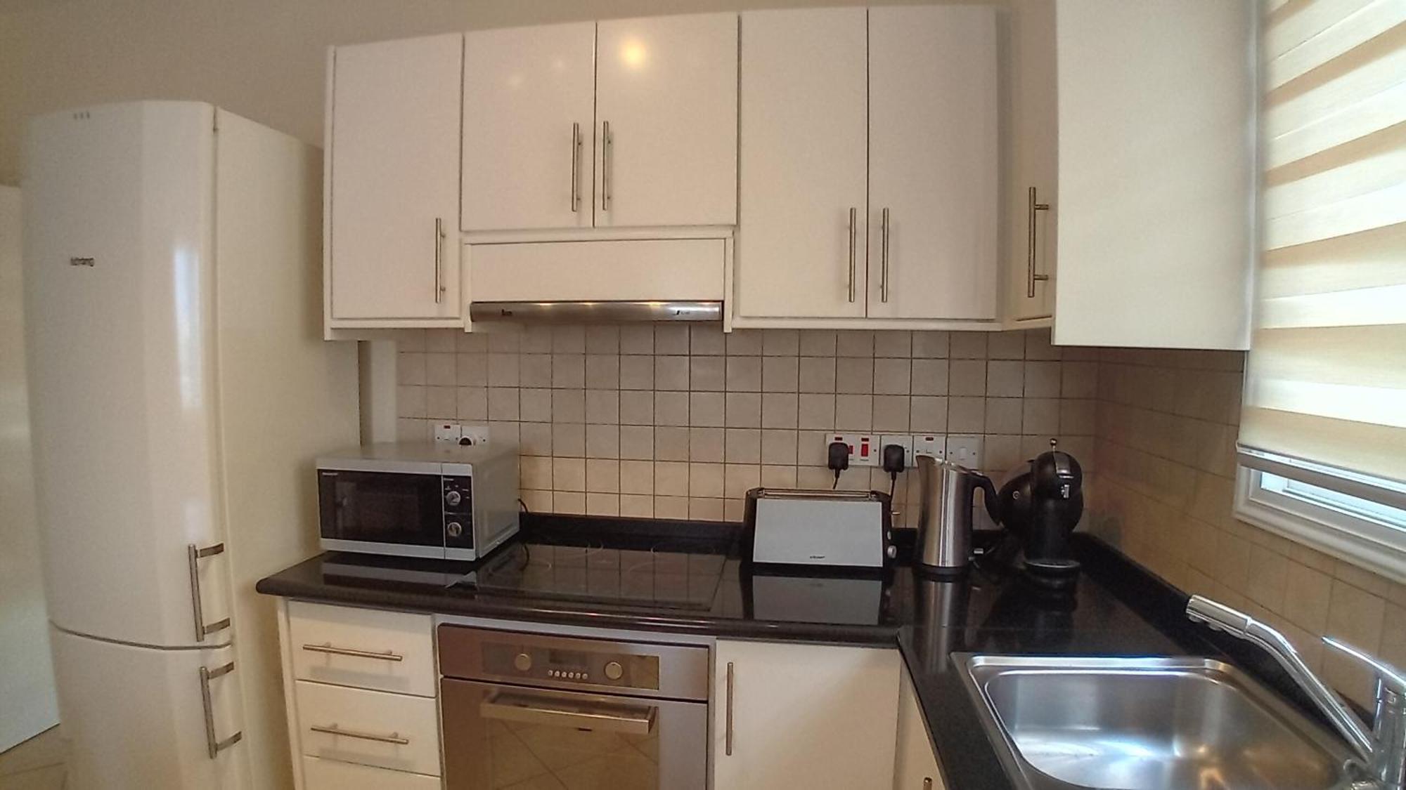 Kato Paphos Suites Kültér fotó